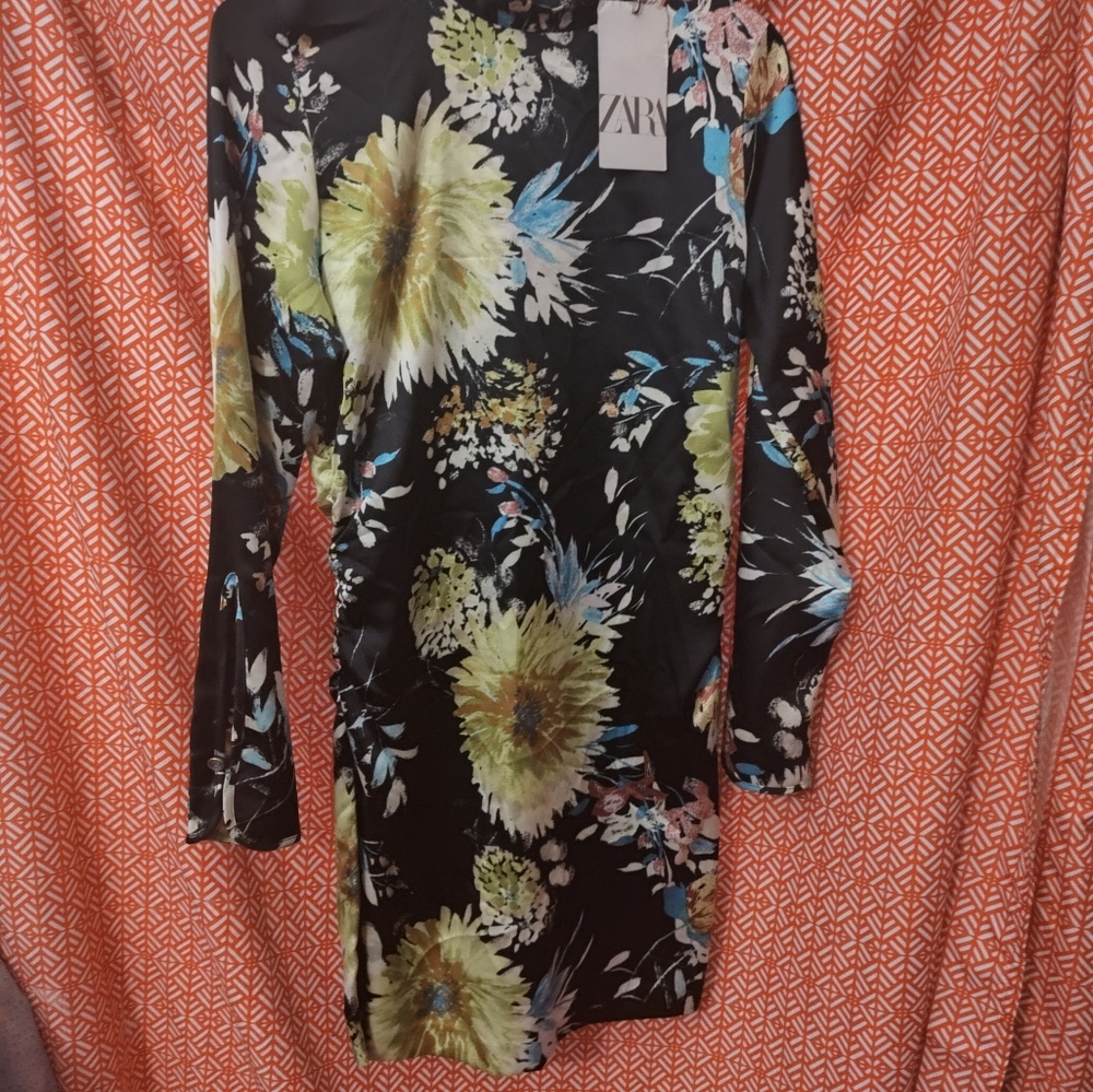 Zara brand dress size medium
